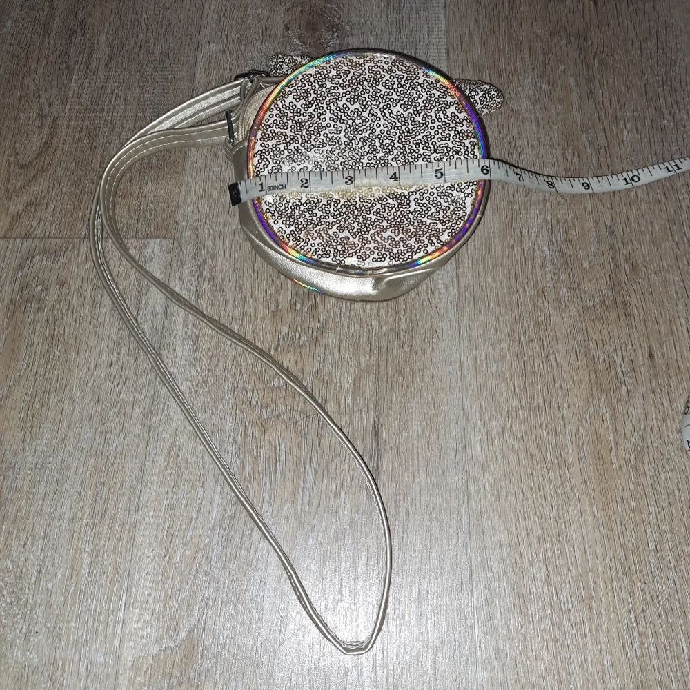 Unbranded gold sequin
